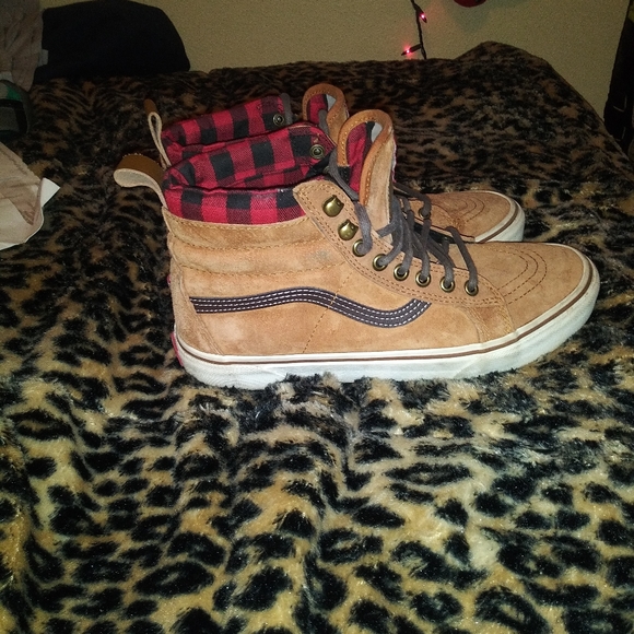 *Limited Edition LumberJack Vans* (Mens size 8) - Picture 2 of 7